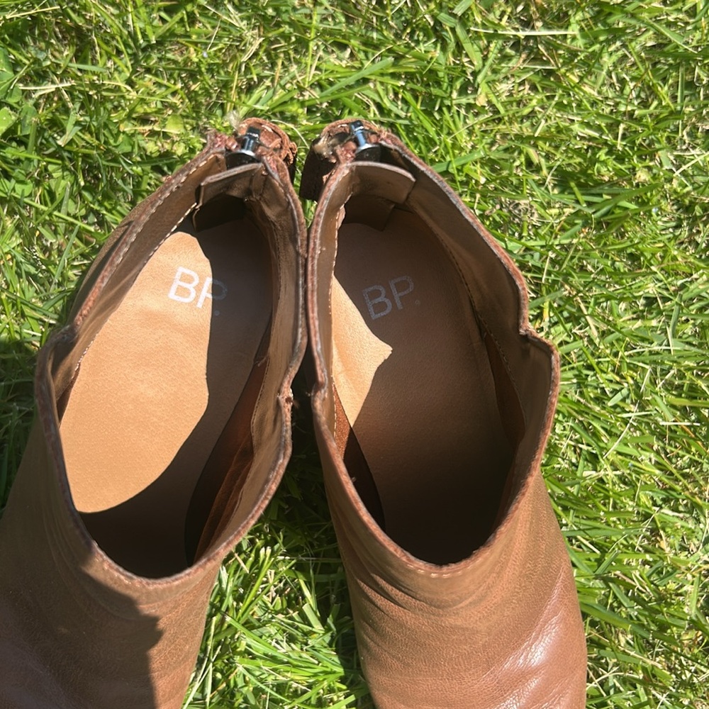 Booties - Picture 3 of 6